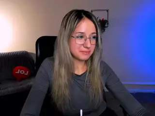 crystal-monroe's Live Sex Cam Show