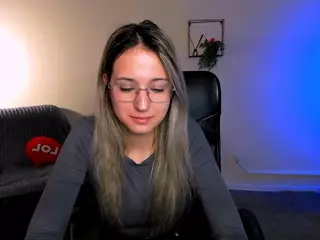crystal-monroe's Live Sex Cam Show