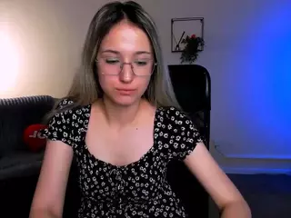 crystal-monroe's Live Sex Cam Show