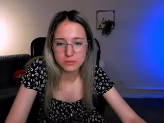 crystal-monroe's Live Sex Cam Show