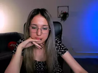 crystal-monroe's Live Sex Cam Show