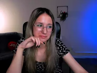 crystal-monroe's Live Sex Cam Show