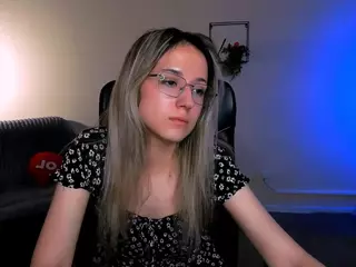 crystal-monroe's Live Sex Cam Show