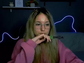 crystal-monroe's Live Sex Cam Show