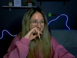 crystal-monroe's Live Sex Cam Show