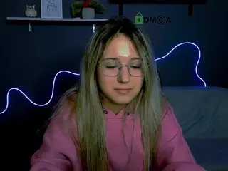 crystal-monroe's Live Sex Cam Show
