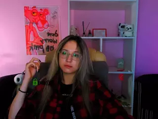 crystal-monroe's Live Sex Cam Show