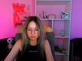 crystal-monroe's Live Sex Cam Show