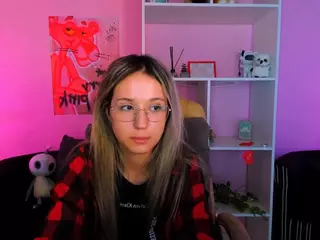crystal-monroe's Live Sex Cam Show