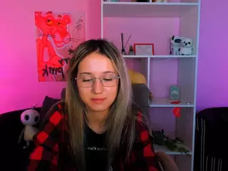 crystal-monroe's Live Sex Cam Show