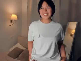 DaisyBierly's Live Sex Cam Show