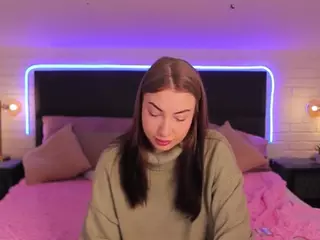 Effie-Lurr's Live Sex Cam Show