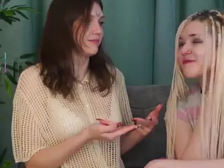 Luna and TIffany's Live Sex Cam Show