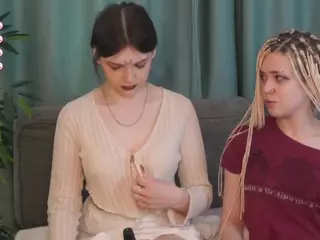 Luna and TIffany's Live Sex Cam Show