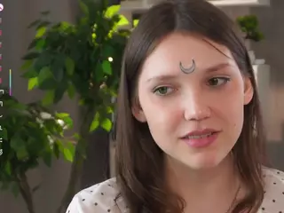Luna's Live Sex Cam Show