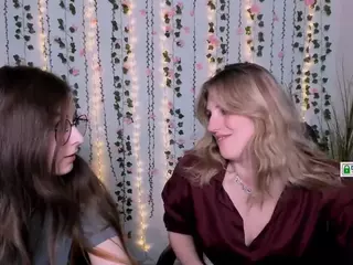 lilith-diva's Live Sex Cam Show