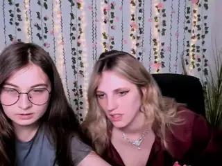 lilith-diva's Live Sex Cam Show