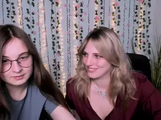 lilith-diva's Live Sex Cam Show