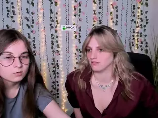 lilith-diva's Live Sex Cam Show