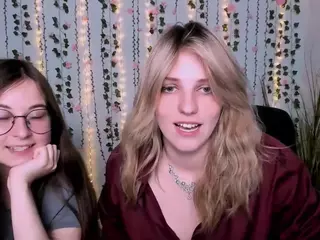lilith-diva's Live Sex Cam Show