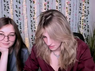 lilith-diva's Live Sex Cam Show