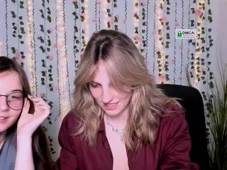 lilith-diva's Live Sex Cam Show