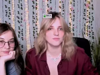 lilith-diva's Live Sex Cam Show
