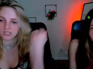 lilith-diva's Live Sex Cam Show