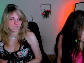 lilith-diva's Live Sex Cam Show