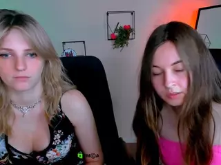 lilith-diva's Live Sex Cam Show