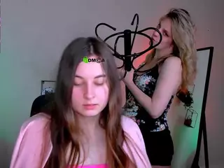 lilith-diva's Live Sex Cam Show