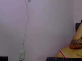 riri_hot's Live Sex Cam Show