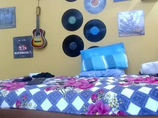 michelldragon21's Live Sex Cam Show