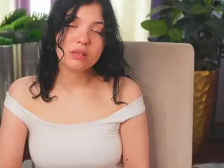 OdelynFarlow's Live Sex Cam Show