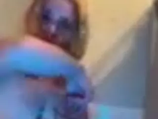 OSoTinyyy's Live Sex Cam Show