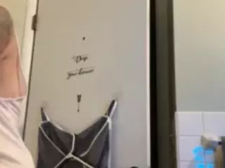 OSoTinyyy's Live Sex Cam Show