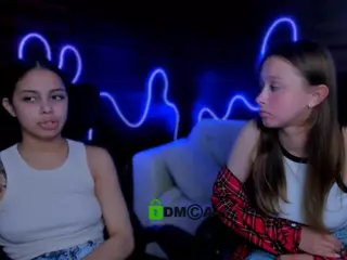 rachel-mitchell's Live Sex Cam Show