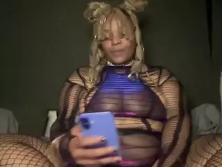 RuetheWaning's Live Sex Cam Show