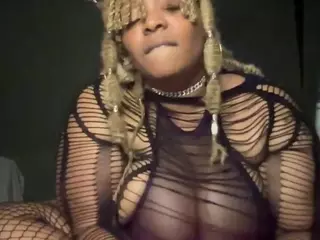RuetheWaning's Live Sex Cam Show