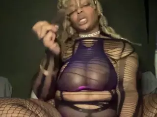 RuetheWaning's Live Sex Cam Show
