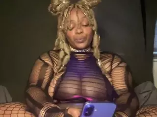 RuetheWaning's Live Sex Cam Show