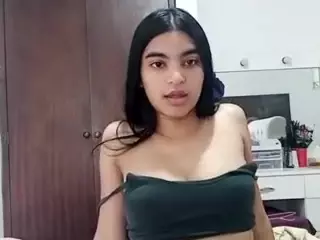 SexxCarlyy's Live Sex Cam Show