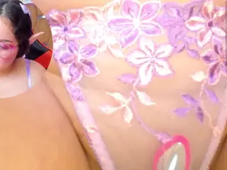 ShylySweet's Live Sex Cam Show