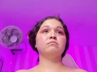 ShylySweet's Live Sex Cam Show
