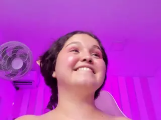 ShylySweet's Live Sex Cam Show