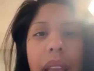 SlyraXX's Live Sex Cam Show