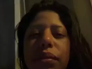 SlyraXX's Live Sex Cam Show