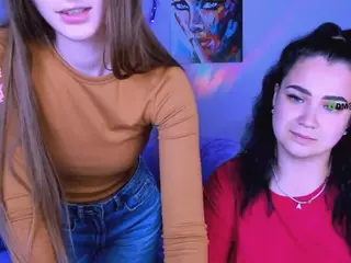 trisha-peach's Live Sex Cam Show