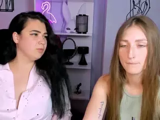 trisha-peach's Live Sex Cam Show