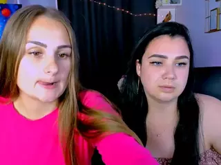trisha-peach's Live Sex Cam Show